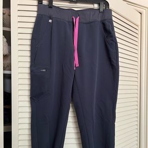 Figs Night Sky Scrub Set